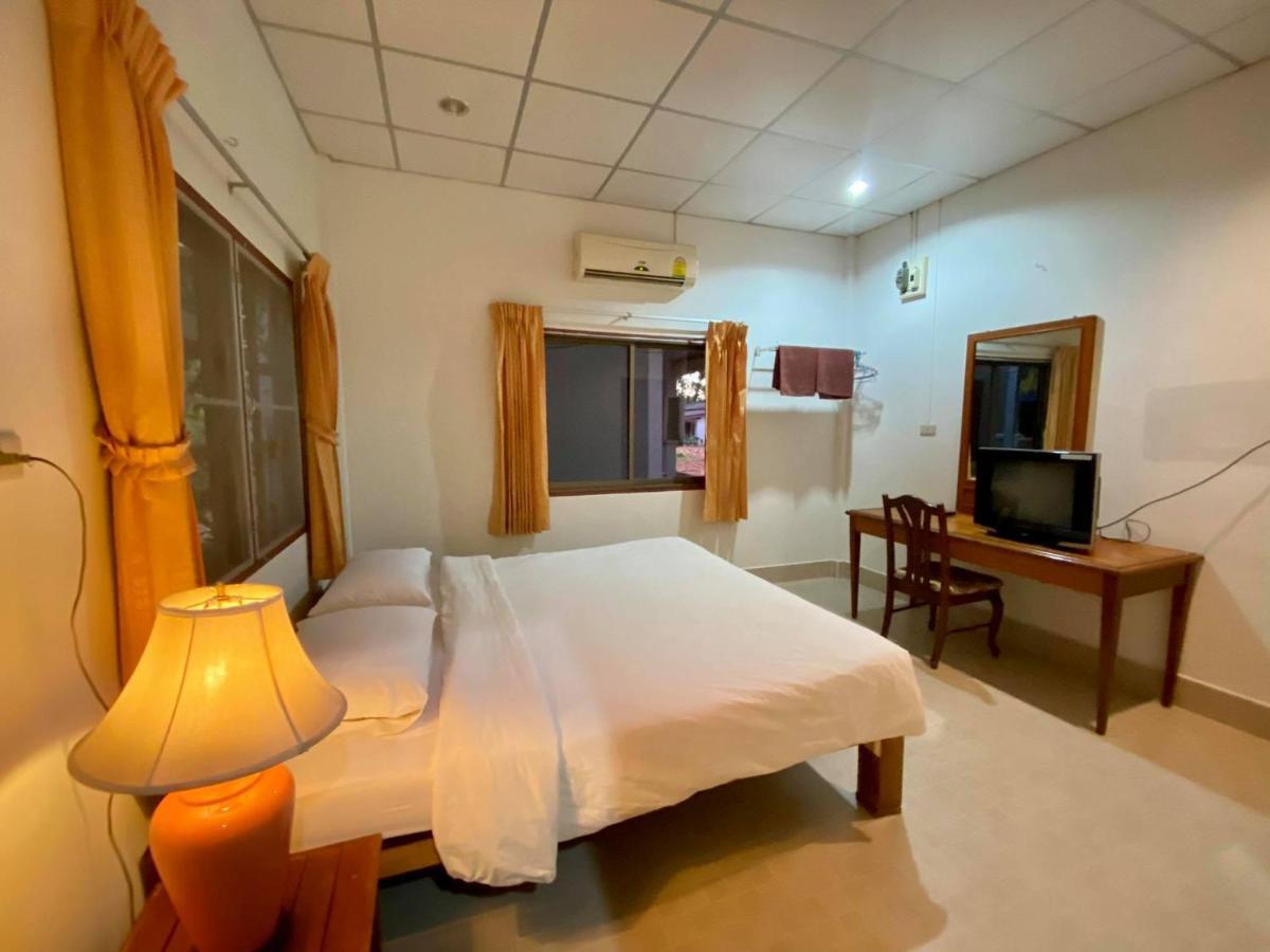 Coconut Bungalow Nai Yang Beach Kültér fotó