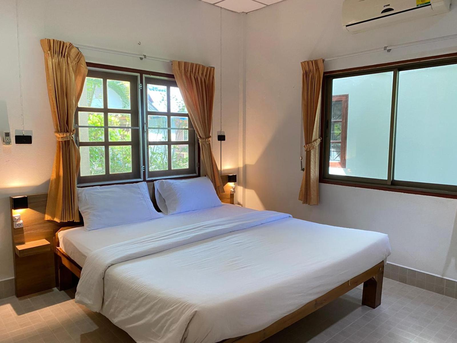 Coconut Bungalow Nai Yang Beach Kültér fotó