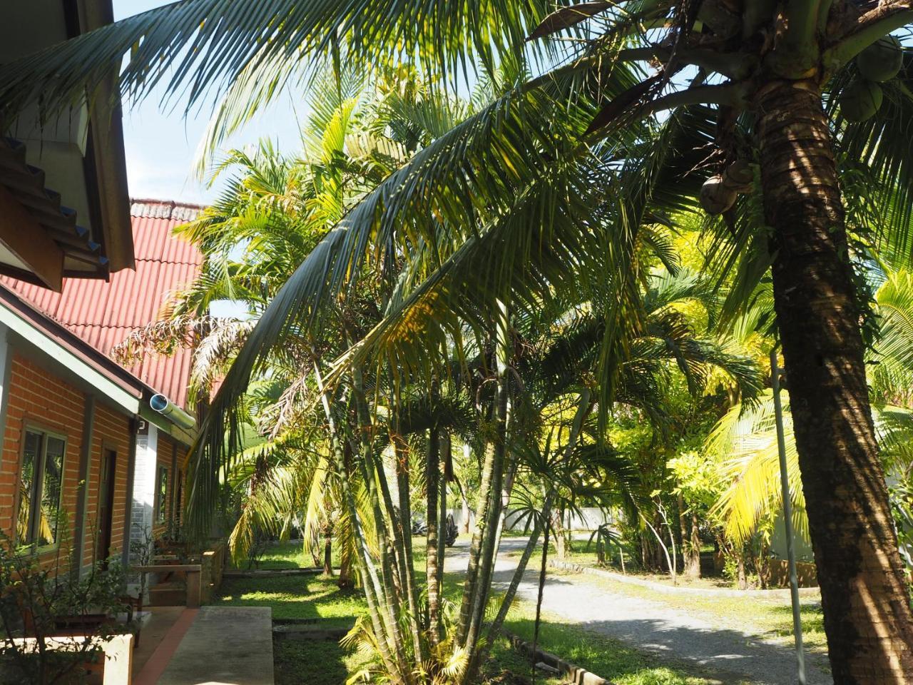 Coconut Bungalow Nai Yang Beach Kültér fotó